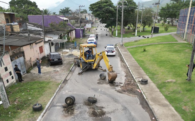 Operação Barricada Zero remove mais de 6,5 mil toneladas de bloqueios no Rio