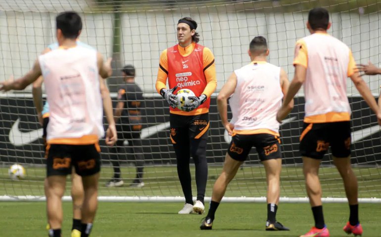 Corinthians treina pênaltis para a final da Copa do Brasil contra o Flamengo