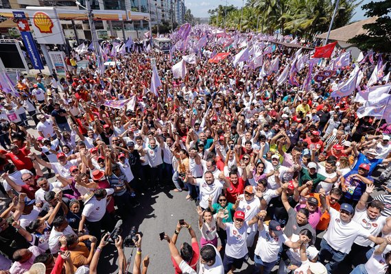 Paulo lidera grande caminhada que confirma liderança no segundo turno