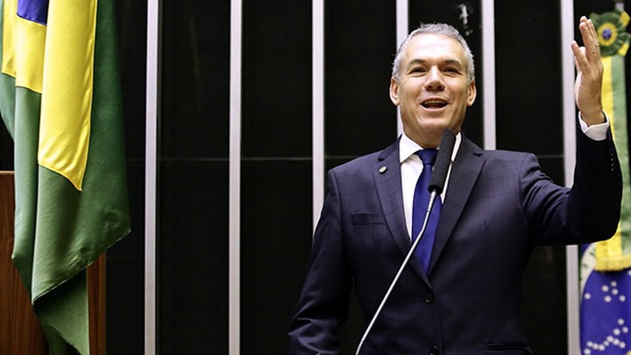CDH aprova facilitar recebimento de benefício por atingido em desastre