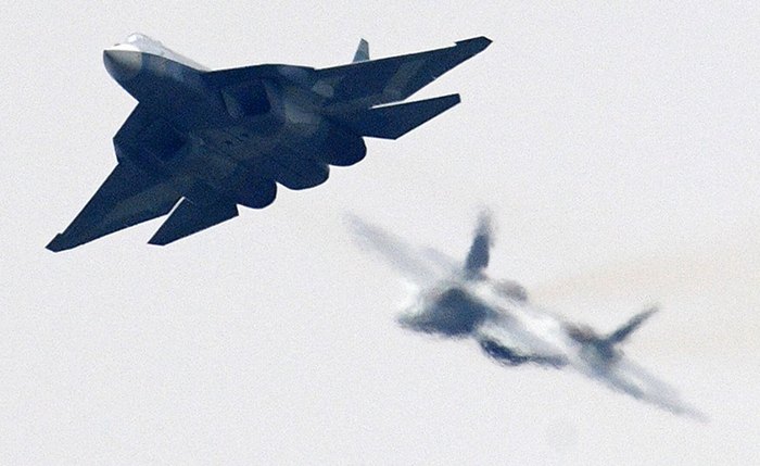 Revista militar reconhece vantagens do caça russo Su-57 sobre o F-35 dos EUA Revista militar reconhece vantagens do caça russo Su-57 sobre o F-35 dos EUA