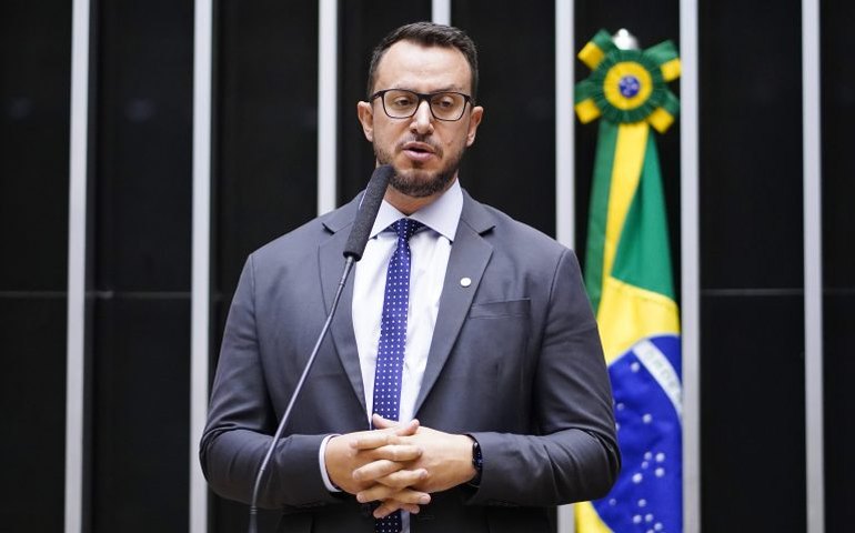 Projeto proíbe extermínio de animais saudáveis por órgãos de controle de zoonoses