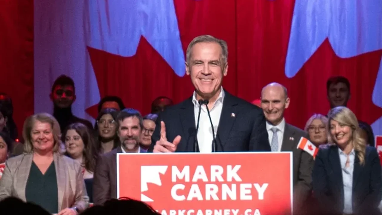 Saiba quem é Mark Carney, liberal que fez campanha anti-Trump e venceu eleição no Canadá