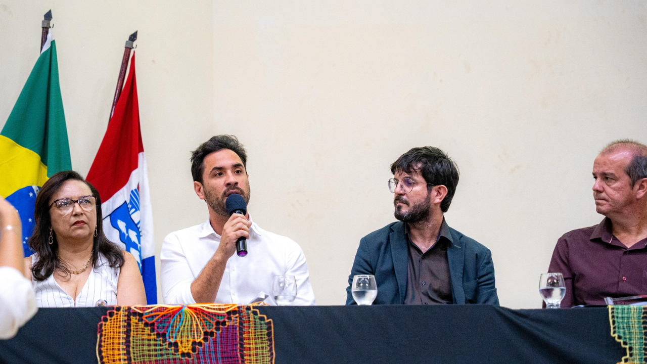 Prefeito de Santana do Mundaú representa AMA em Seminário na Ufal