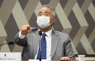 Bolsonaro procura Sarney, que fala com Renan, que desiste de pedido no STF. "O jogo está apenas começando"