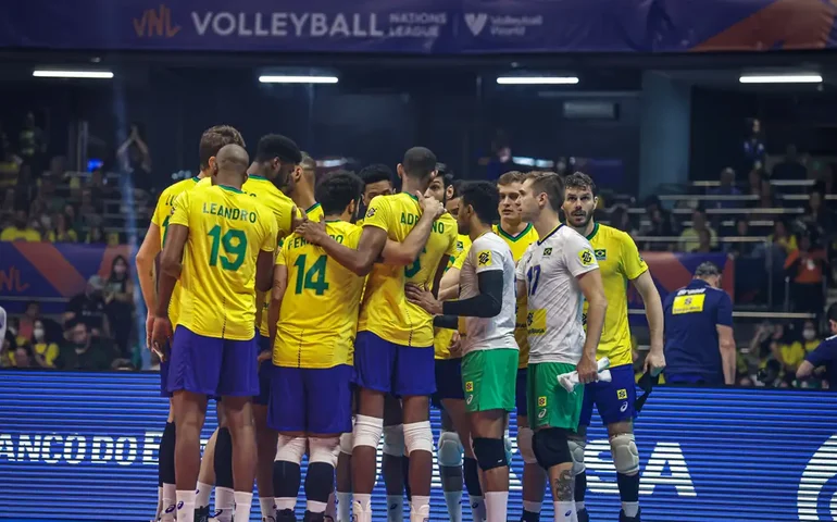 Seleção masculina de vôlei perde para invicta Eslovênia na Liga das Nações