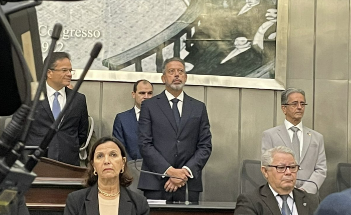Assembleia concede Comenda Tavares Bastos a Arthur Lira Assembleia concede Comenda Tavares Bastos a Arthur Lira