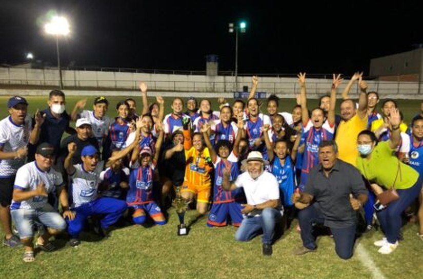 Prefeitura de São Sebastião Realizou 1º Torneio de Futebol Feminino