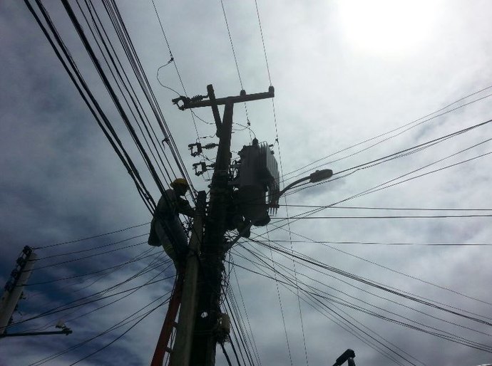Rede elétrica de Cruz das Almas passa por manutenção