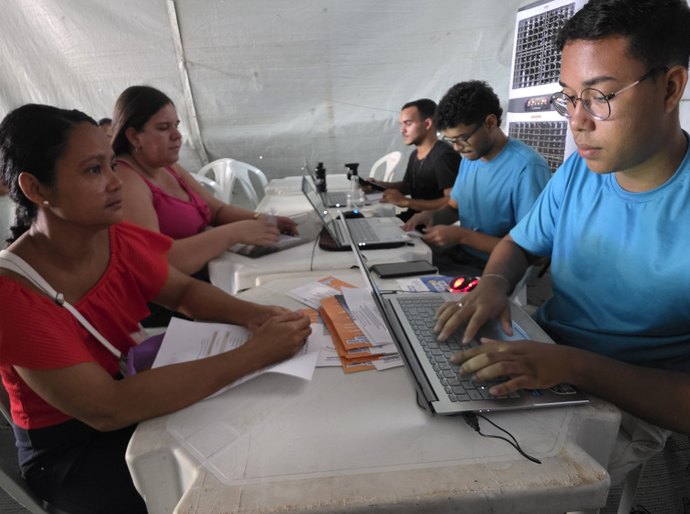 Confira as vagas de emprego para pessoas com 40 anos ou mais disponíveis nesta quinta-feira(17)