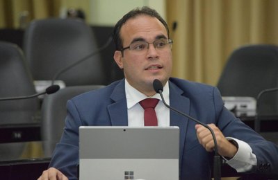 Davi Maia destaca decisão do Governo de utilizar a cloroquina em pacientes com a Covid-19