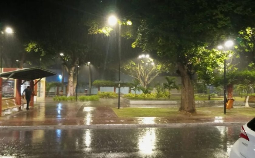 Chuvas mantém Prefeitura de Arapiraca atenta aos alertas meteorológicos do Estado de Alagoas