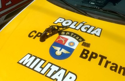 Patrulhamento ostensivo do BPTran prende indivíduo com revólver em via pública