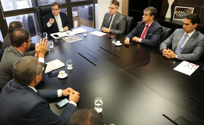 Presidente Tutmés Airan em reunião com o Conseg - Foto: Caio Loureiro.