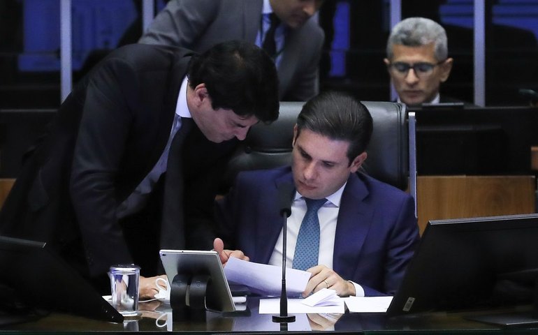 Câmara restabelece voto secreto em PEC da Blindagem