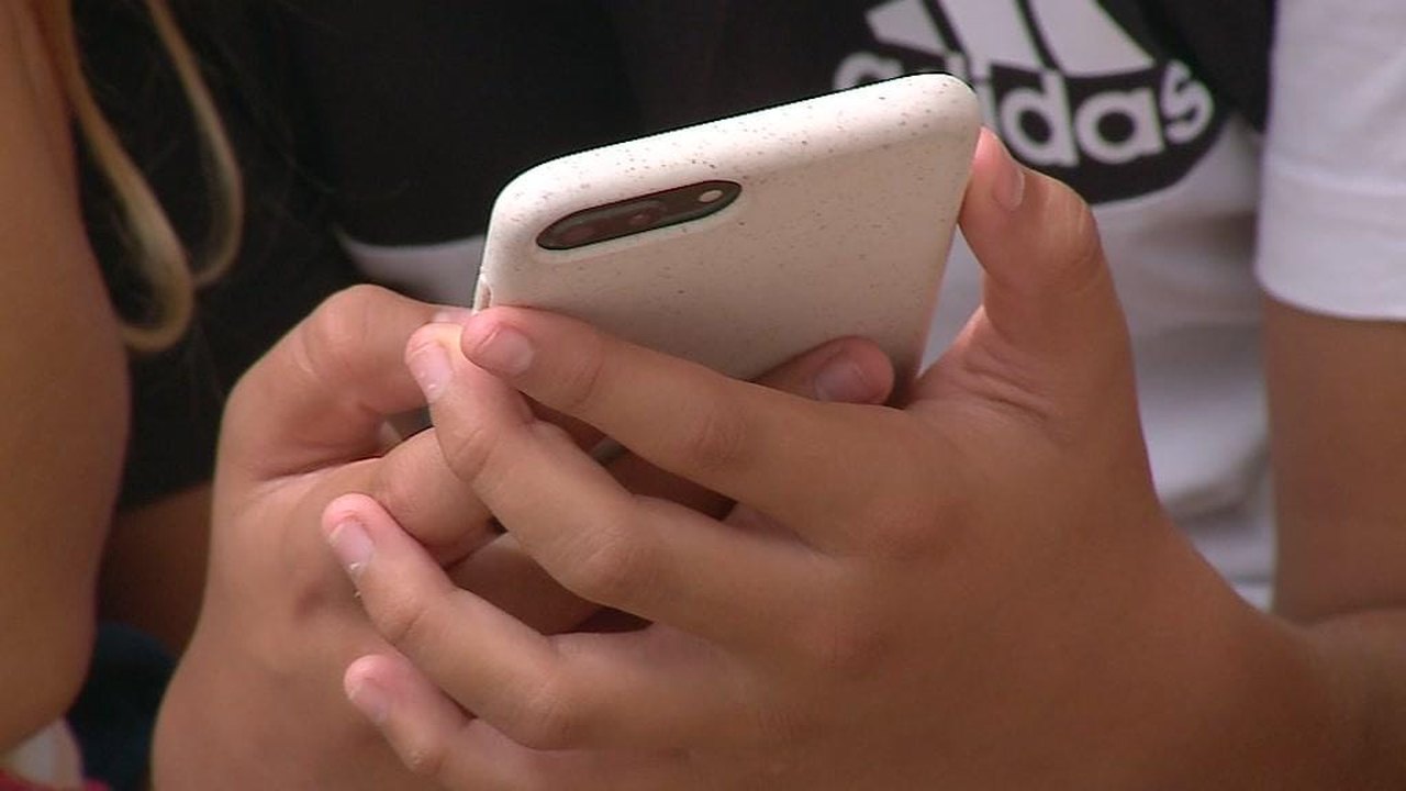 China lança campanha contra conteúdos 'nocivos' para crianças na Internet