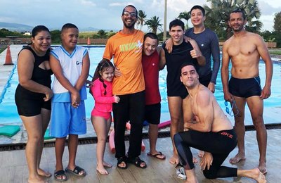 Matrículas abertas para as aulas de natação, natação adaptada e hidroginástica, em Arapiraca