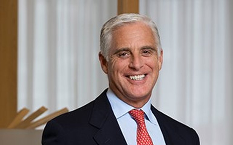 CEO do UniCredit admite estudar compra do Commerzbank e ações dos bancos sobem 3% na Europa