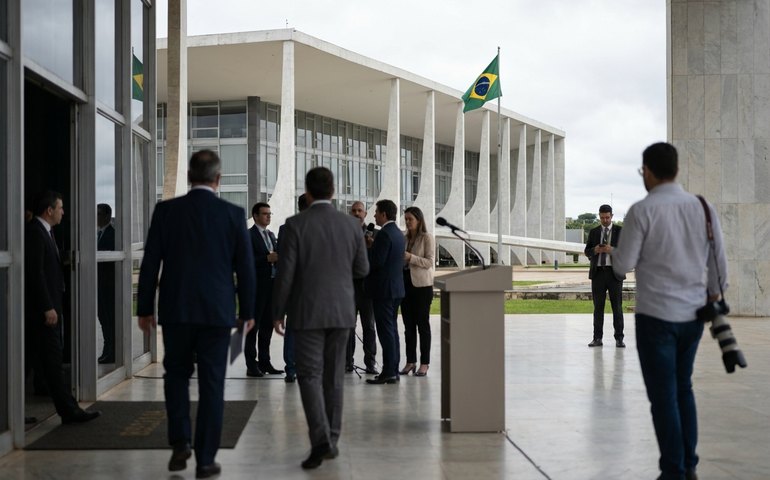 Dois absolvidos, 29 condenados e 500 anos de prisão: conheça a sentença de cada acusado da trama golpista