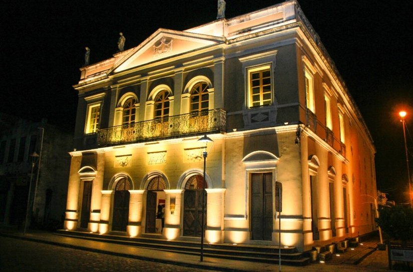 “Pluft, o Fantasminha” tem pré-estreia gratuita no Theatro Sete de Setembro
