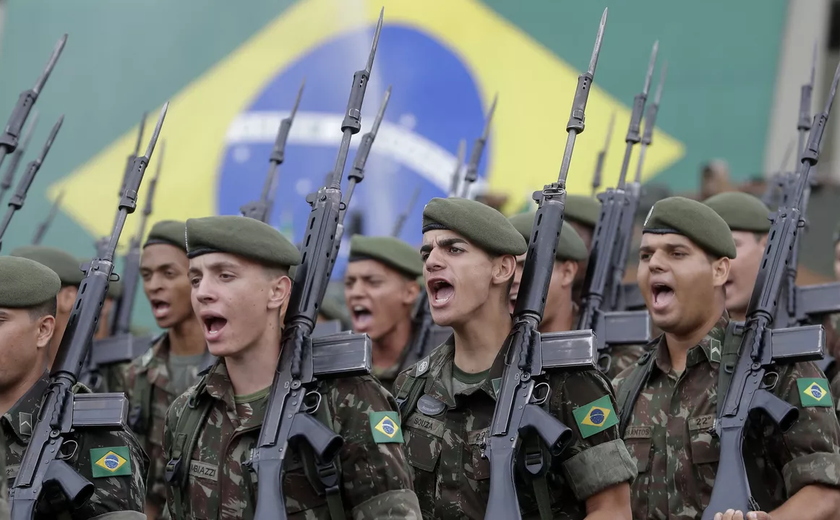 Exército abre inscrições para concurso com salário de R$ 8.245