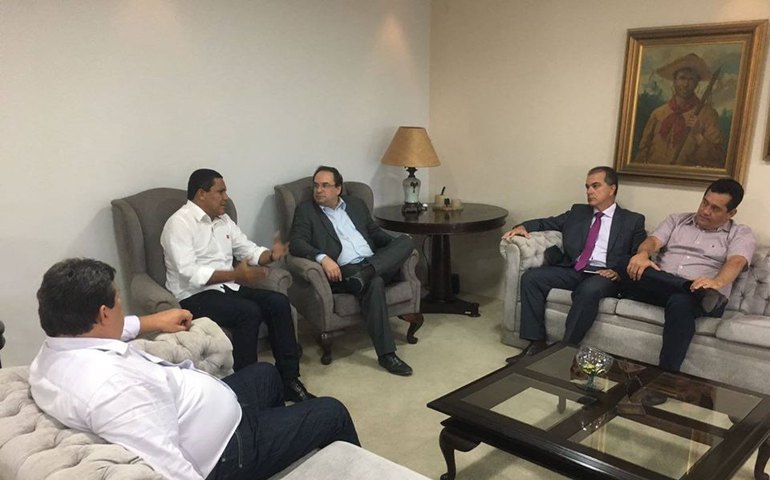 Ronaldo Medeiros participa de reuniões para solucionar caso da &#8220;Palmeirense&#8221;