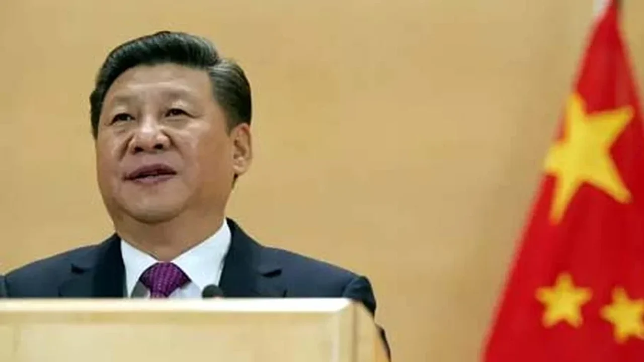 Em Brasília e sem Lula, Xi Jinping é recebido por Rui Costa, Lewandowski e Padilha -