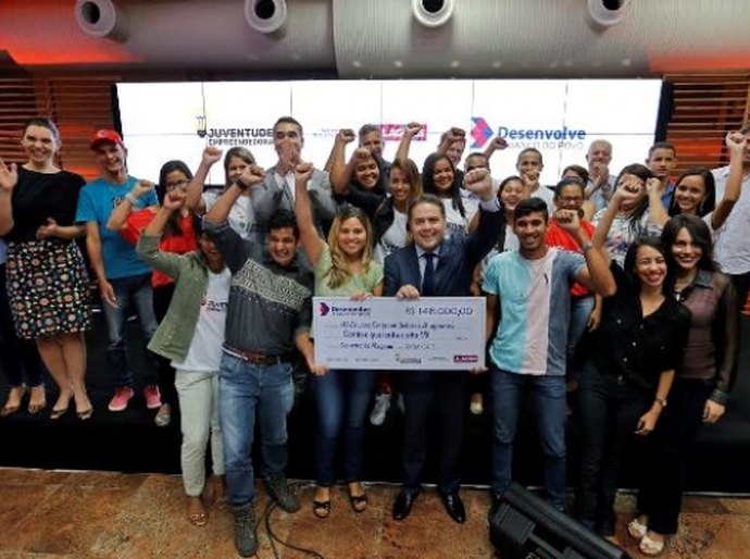 Renan Filho libera crédito para jovens empreendedores alagoanos
