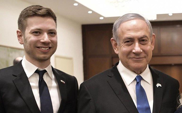Strippers, calote em hotel e vida em Miami: quem é o filho de Netanyahu, criticado por não estar na guerra