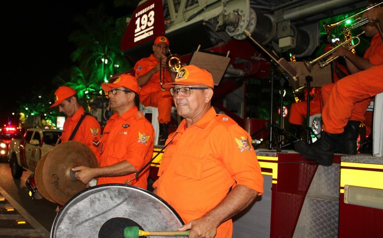 Corpo de Bombeiros realiza 4ª edição do Trem de Socorro Natalino em Maceió
