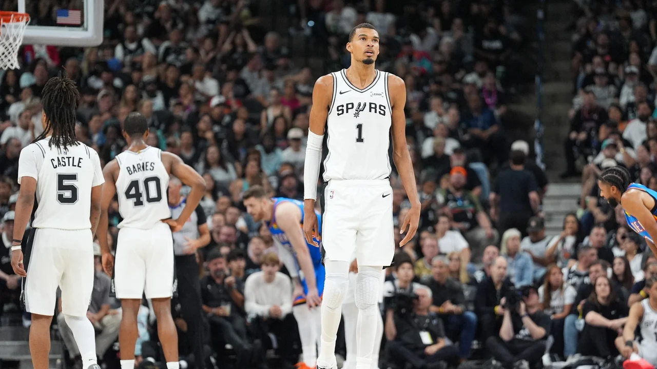 San Antonio Spurs e New York Knicks reeditam final de 1999 na NBA