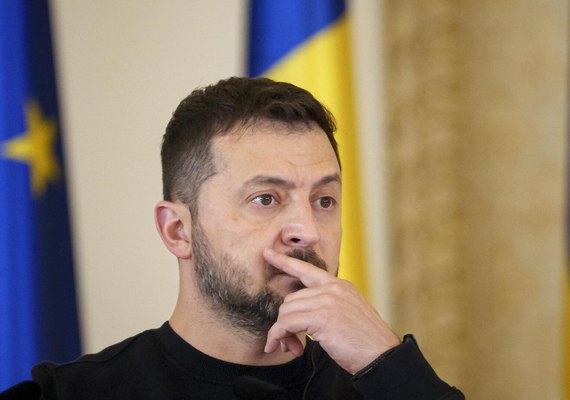 'Deve sair': autoritarismo é cada vez mais evidente no governo de Zelensky, diz mídia