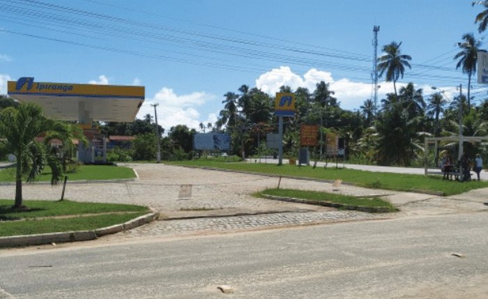 Pela SMTT, usuários de vans do Litoral Norte deverão ser deixados em frente a um posto de combustível abandonado