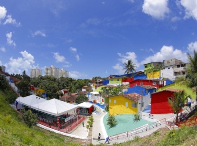 Governador inaugura obras do programa Vida Nova nas Grotas em Ouro Preto