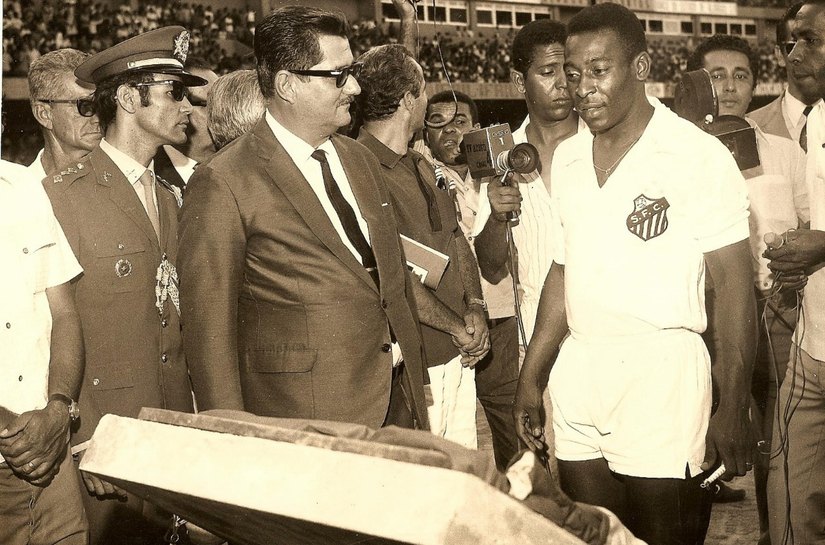 Luto: Em Alagoas, Pelé sempre foi rei do futebol