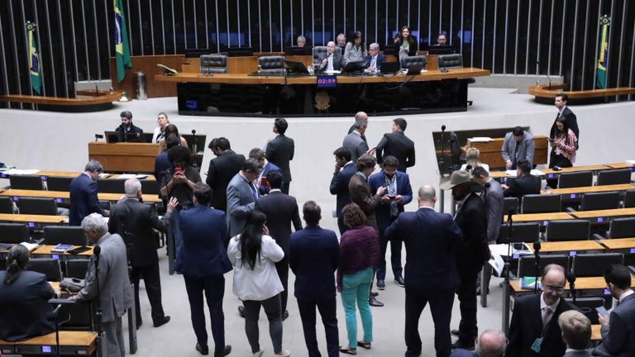 Câmara aprova novas regras para proteção da indústria brasileira