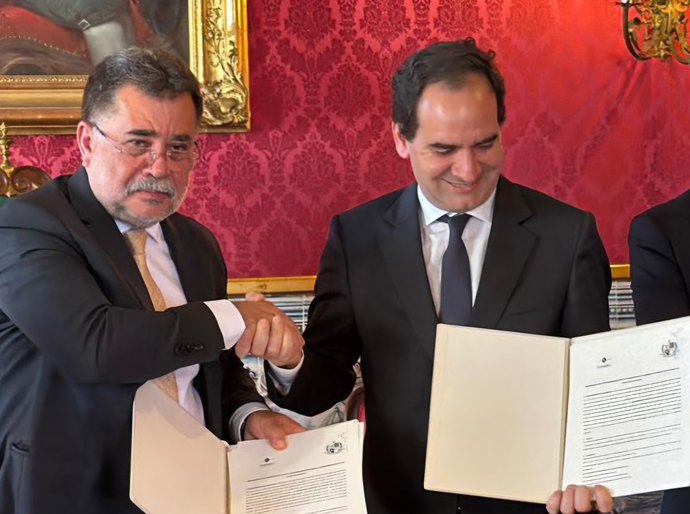 MPAL firma acordo internacional com a Universidade de Coimbra e amplia cooperação acadêmica e jurídica com Portugal