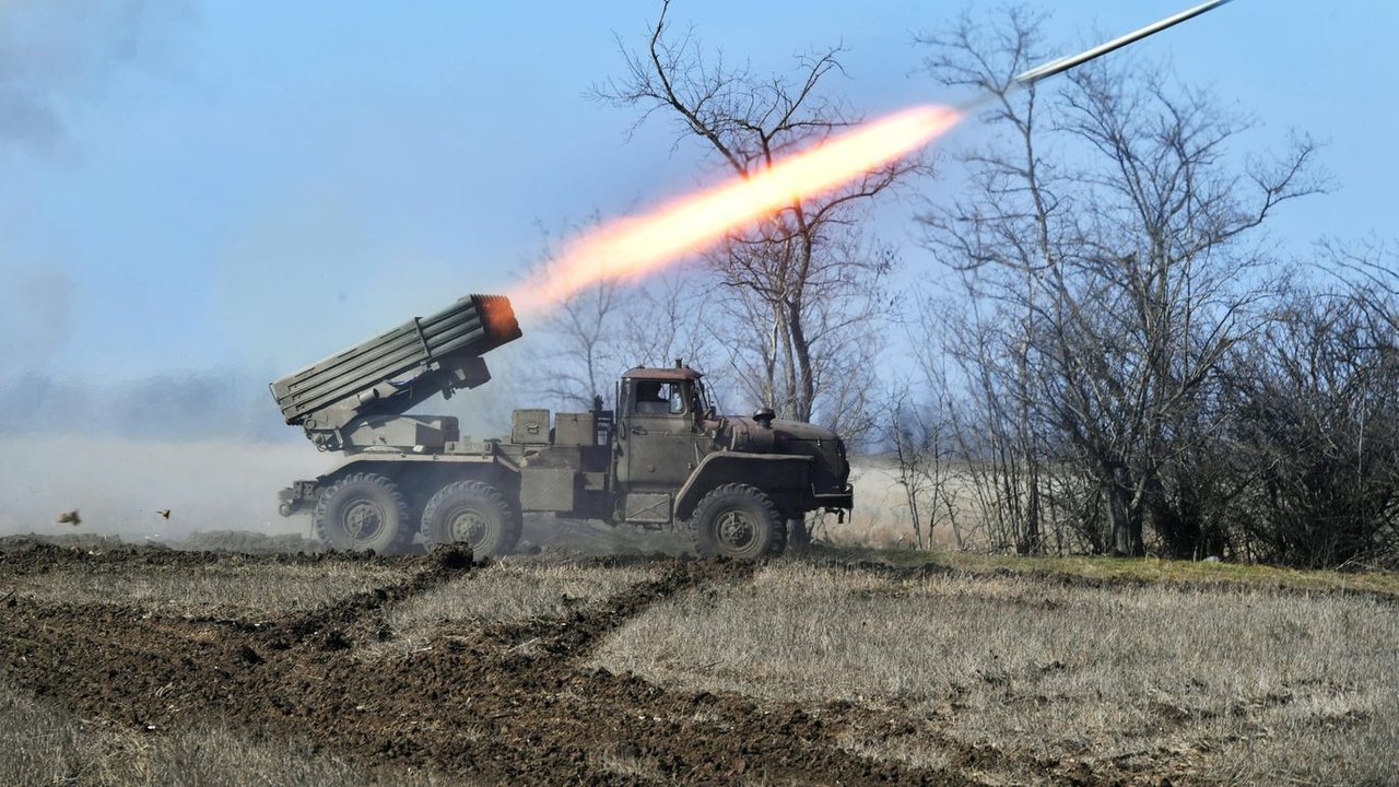 Kiev perde mais de 1.160 soldados em combate contra forças da Rússia nas últimas 24 horas, informa MD