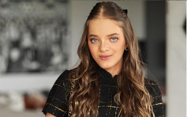 Ticiane Pinheiro elogia Rafaella Justus após rinoplastia: 'Se tornando uma mulher encantadora'