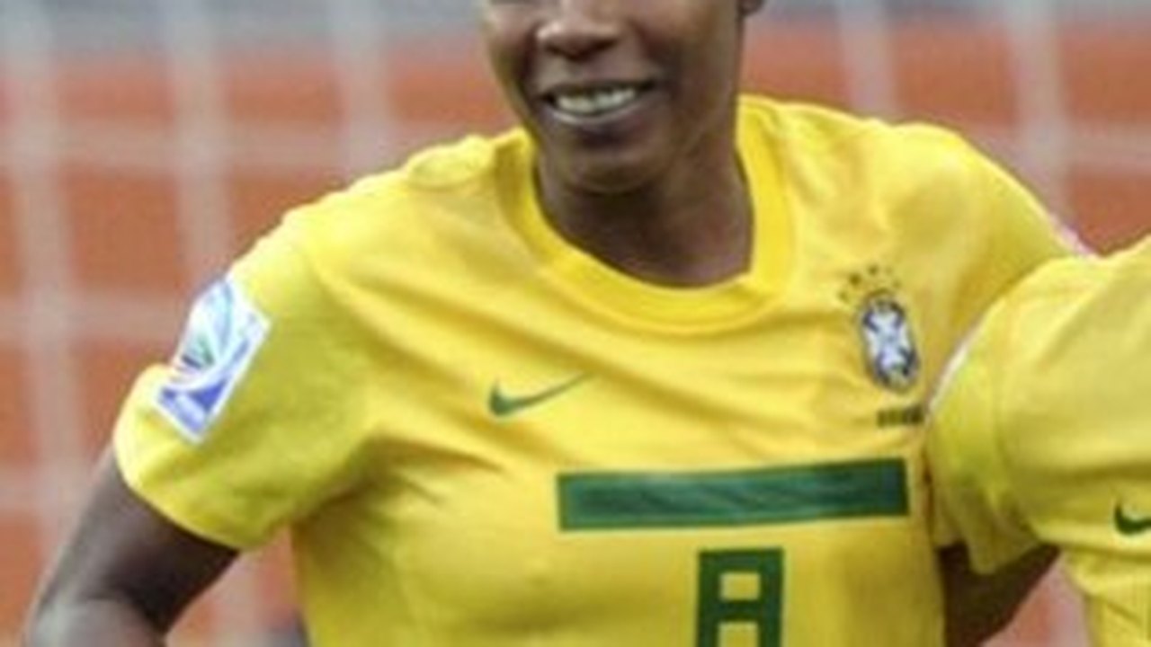 Seleção brasileira tem expulsão no início e empata sem gols com a Costa do Marfim
