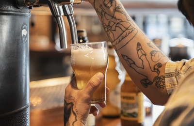 Última semana para se inscrever no curso gratuito para trabalhar no mercado de serviço de bares e restaurantes