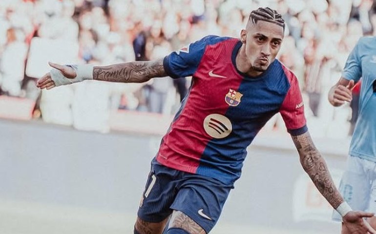 Bola de Ouro à vista? Raphinha lidera participações em gols no futebol europeu