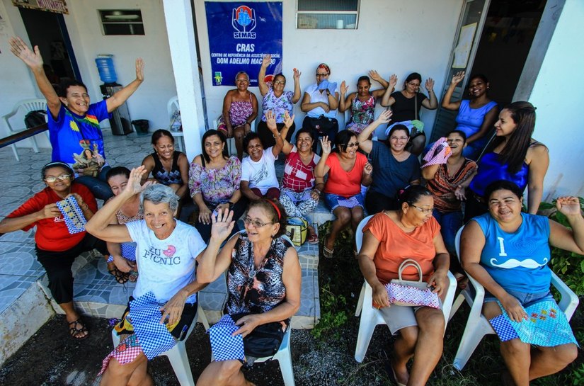 Mulheres Artesãs atendidas no Cras expõem trabalhos na Flimar