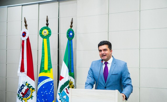 Rui Palmeira afirma que questionamentos têm origem na insatisfação do prefeito JHC com sua atuação na Câmara