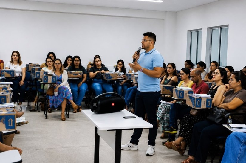 Educação de Maceió promove formação para integrar novos profissionais