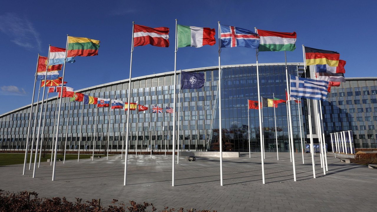 Segmento europeu da OTAN inicia preparativos para guerra contra a Rússia em 2030, afirma analista