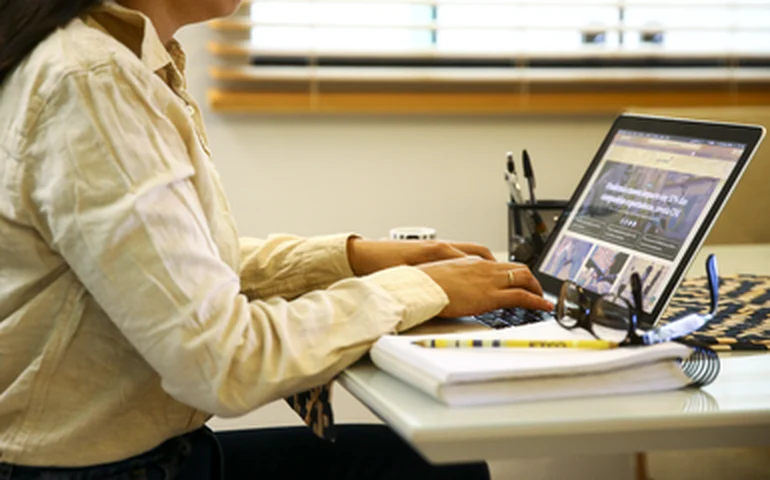 Condenados por preconceito racial não poderão assumir cargos no RJ