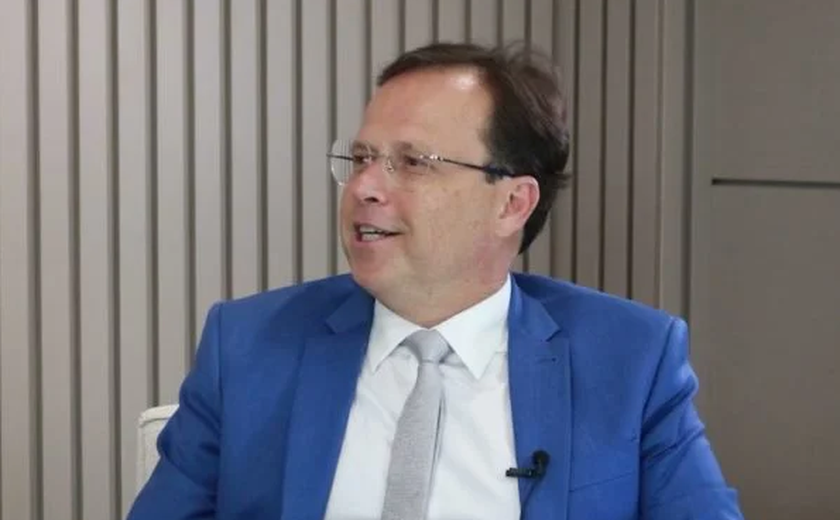 Candidato ao TST já falou que ía atropelar professores na Fernandes Lima