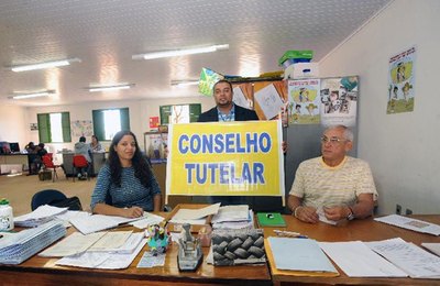 Projeto transfere conselho tutelar do Município para a esfera federal; CNM acompanha tramitação