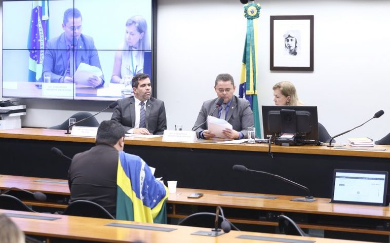 Conselho de Ética mantém decisão e não aplica novas penalidades a Gilvan da Federal